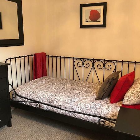 1 Silkin Serviced Accommodation Newton Aycliffe Extérieur photo