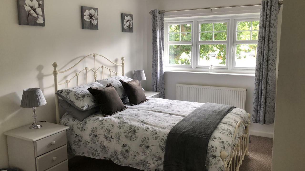 1 Silkin Serviced Accommodation Newton Aycliffe Extérieur photo